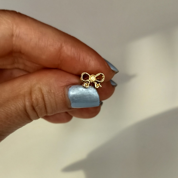 Flower and bow post earrings- set of 3 - Picture 2 of 4